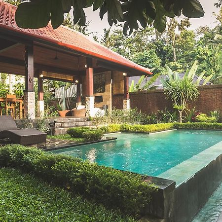 Ubud A Priori Villa Esterno foto
