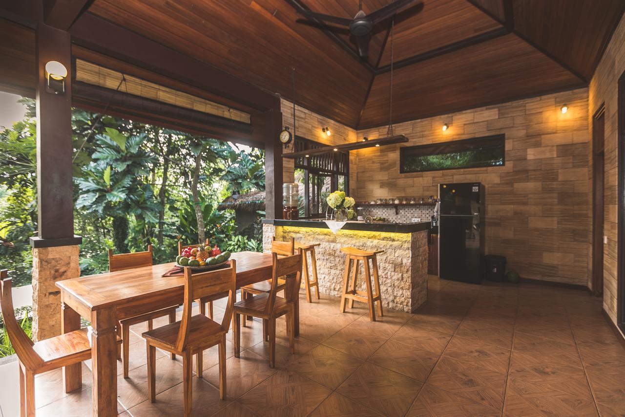 Ubud A Priori Villa Esterno foto